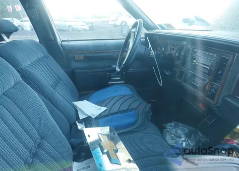 1988 Buick Lesabre Estate from USA, damaged, VIN 1G4BR81Y7JA402252